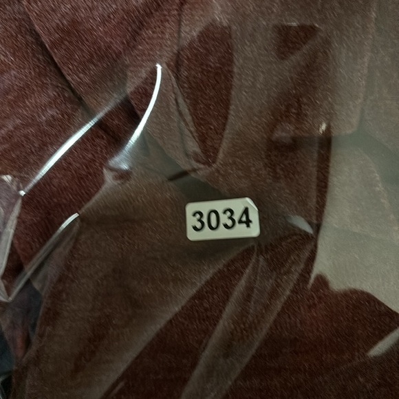 Nitt by Flying Tomato Cowl Neck or Off Shoulder Small - Picture 10 of 10